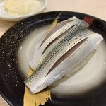寿司 鷹 - 小鰭