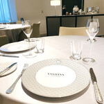 ASAHINA Gastronome - カトラリーはクリストフル。
      ASAHINA のネーム入り