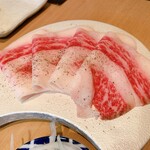 和牛A5雌牛と熟成牛舌 肉屋いちゆく - 