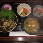 Cafe Suimei - 気まぐれランチ　アヒポキ丼