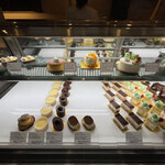 Patisserie Ravi,e relier - 