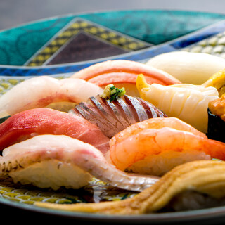 Enjoy the taste of Hokuriku and the Sea of Japan