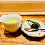 日本橋 蕎ノ字 - ☆黒大奴（くろやっこ）
      ◎島田市清水屋の銘菓。