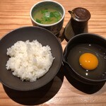 とり茶太郎 - ほろほろ鳥の卵かけご飯 + 鳥スープ