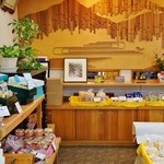 甘泉堂 - お店様の店内の様子です(10/18UP)