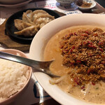 大丈夫屋 紅蘭亭 - 