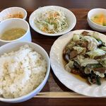 アジアン ダイニング フード エイト - ニラレバ定食