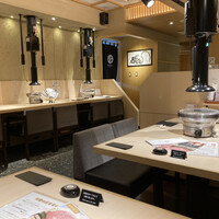 牛刺しと焼肉 仔虎 クリスロード店 - 