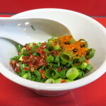 ラーメン二郎 - 待ってる間にカスタマイズ♪