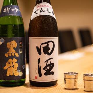 Please enjoy the pairing of Japanese-style meal and drinks to your heart's content.