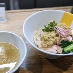 塩生姜らー麺専門店 MANNISH 亀戸店 - 夏の一番星！"きな生姜たっぷり冷やし混ぜそば"