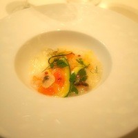 メゾン ポール・ボキューズ - クルベットのナージュ仕立て野菜のブイヨンのジュレ