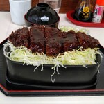 橋場食堂 - かつ重　880円　大盛　100円