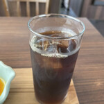 F - アイスコーヒー450円を注文すると！