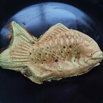 恵比寿家 - チョコ入り抹茶天然たい焼き
