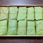 とおの屋 要 - 参考：普通の柿の葉寿司も作って