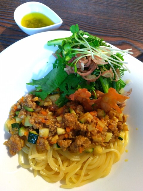 食券スパゲテイー 熊三 狭間 パスタ 食べログ 食券スパゲテイー 熊三 狭間 パスタ 食べログ