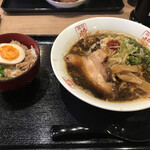 麺屋 ひしお - 紀州湯浅吟醸醤油ラーメン・チャーシュー丼セット