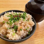 ■ Oyster rice (with miso soup) 480 yen (528 yen including tax)