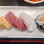 丸清寿司 - 彩り御膳・にぎり