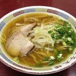 餃子太楼 - ラーメン久しぶりに食べました。なかなか美味しくなってます。ラーメンセットでは720円で餃子、ご飯、ラーメンがついてお腹いっぱいになります。