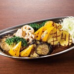 アパ社長カレー - 焼き野菜社長カレー(1日分の野菜350g)　　 税込1,400円