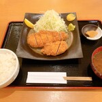 はせ川 - ロース＋半ひれかつ