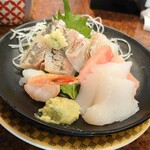 Sushi Choushimaru - お刺身盛り合わせ的な。