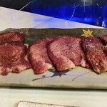 焼肉 拍手喝采 - タン