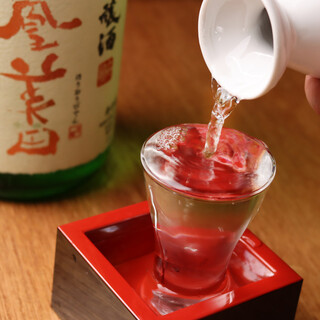 ＜昼呑み＞OK！日本酒をちびちびと、お刺身やお寿司に舌鼓…
