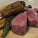 サルキッチン - 「アイスランド産子羊のロースト」：バターをさらっと効かせたソースに
      子羊の淡い香りとコクは良く合う！
      