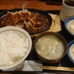 東京酒BAL 塩梅 - 名物とんてき定食¥990-