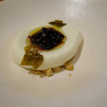 レストラン ナズ - カシス