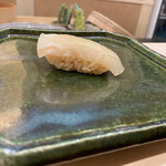 いしまる - マコガレイ
      マットな質感が際立つ