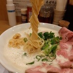 竹内ススル - 