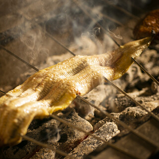 [Charcoal-grilled carefully selected ingredients] Fresh fish and Omi beef sent directly from the farm are also available◎