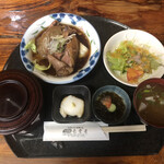 長堂屋 - てびち定食