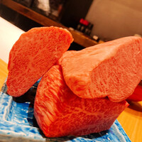 肉割烹 岡田前 - 