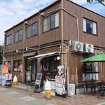 あじさい - 青森西高校と新城小学校の間にあります。