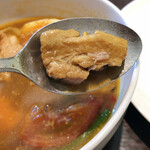 カリーヤ！コング - 味見の煮込みブタ