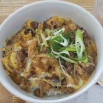 小さな食堂 ヒロ - 牛玉子とじ丼 (税込)600円 ※拡大(2021.06.30)