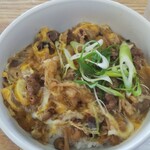 小さな食堂 ヒロ - 牛玉子とじ丼 (税込)600円 ※更に拡大(2021.06.30)