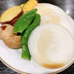 Yakiniku Juuhachi - 焼野菜
                        盛り合せ