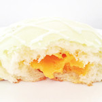 手作りパン工房　ウ―の森 - 夕張メロンパンの断面