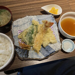 ダイアの55 - 天ぷら定食1,000円