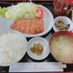 ぽぽんた市場 鵡川 魚介料理 海鮮料理 食べログ