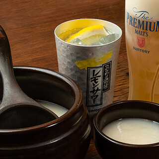 Beer, lemon sour, and makgeolli are also available. Courses include all-you-can-drink.