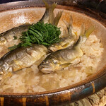 草如庵 - 鮎ご飯
      味もさることながら眼にも美味しい
