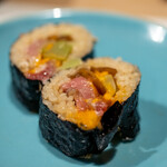 うを徳 - 2021.6 太巻き（干瓢、搾菜、本鮪、雲丹など）