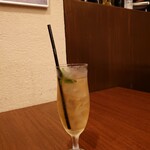 OSTERIA Quattro Valli - 自家製ミントティー(アイス)